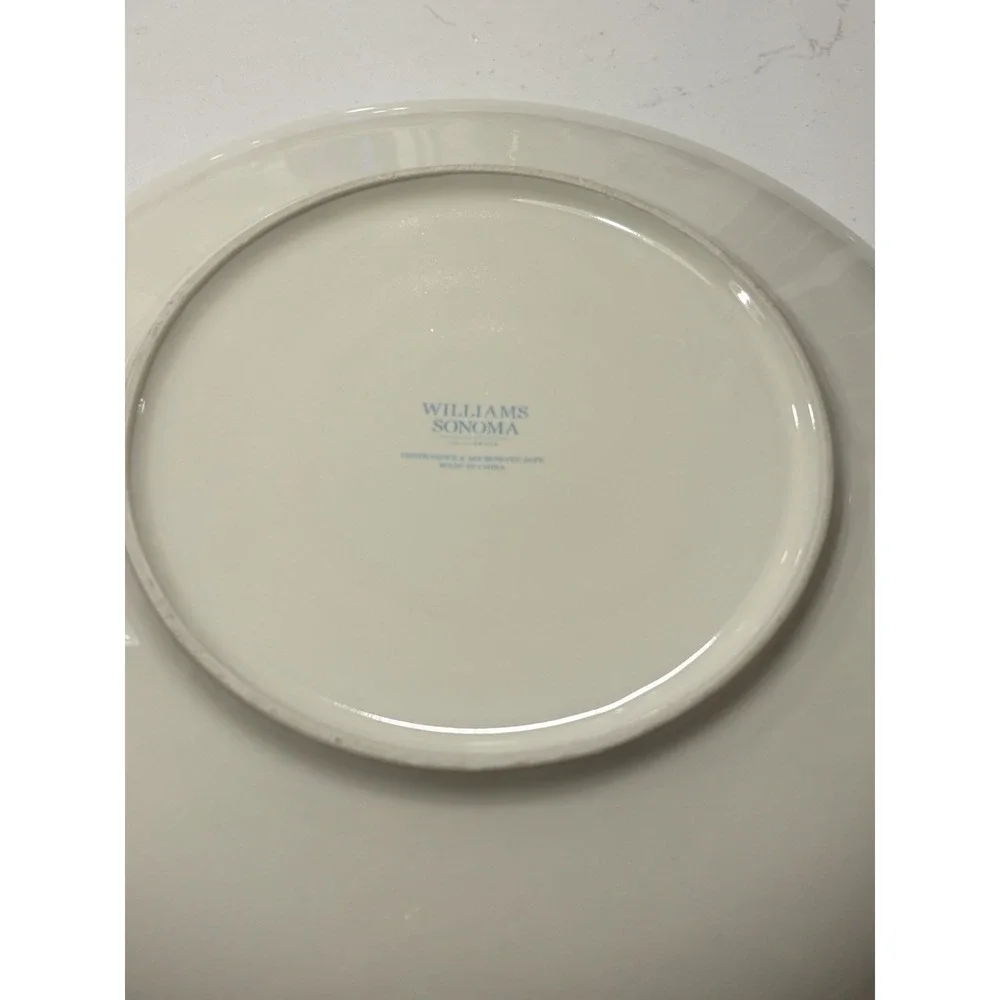 Williams Sonoma Damask Easter Bunny Large Round 3 Qt 12 3/4 Serving Bowl Lt Blue